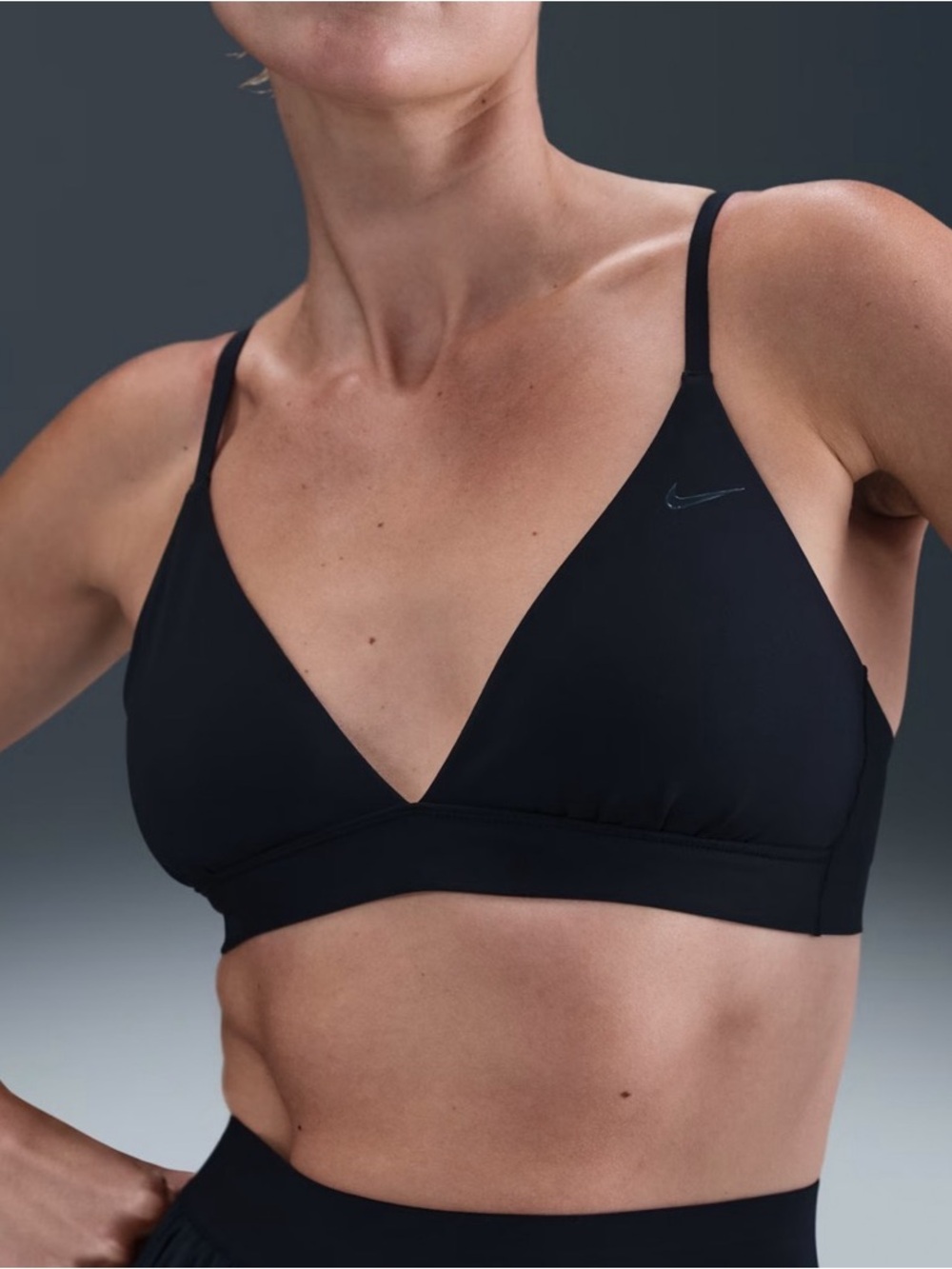NWT Nike Form Triangle Sports Bra